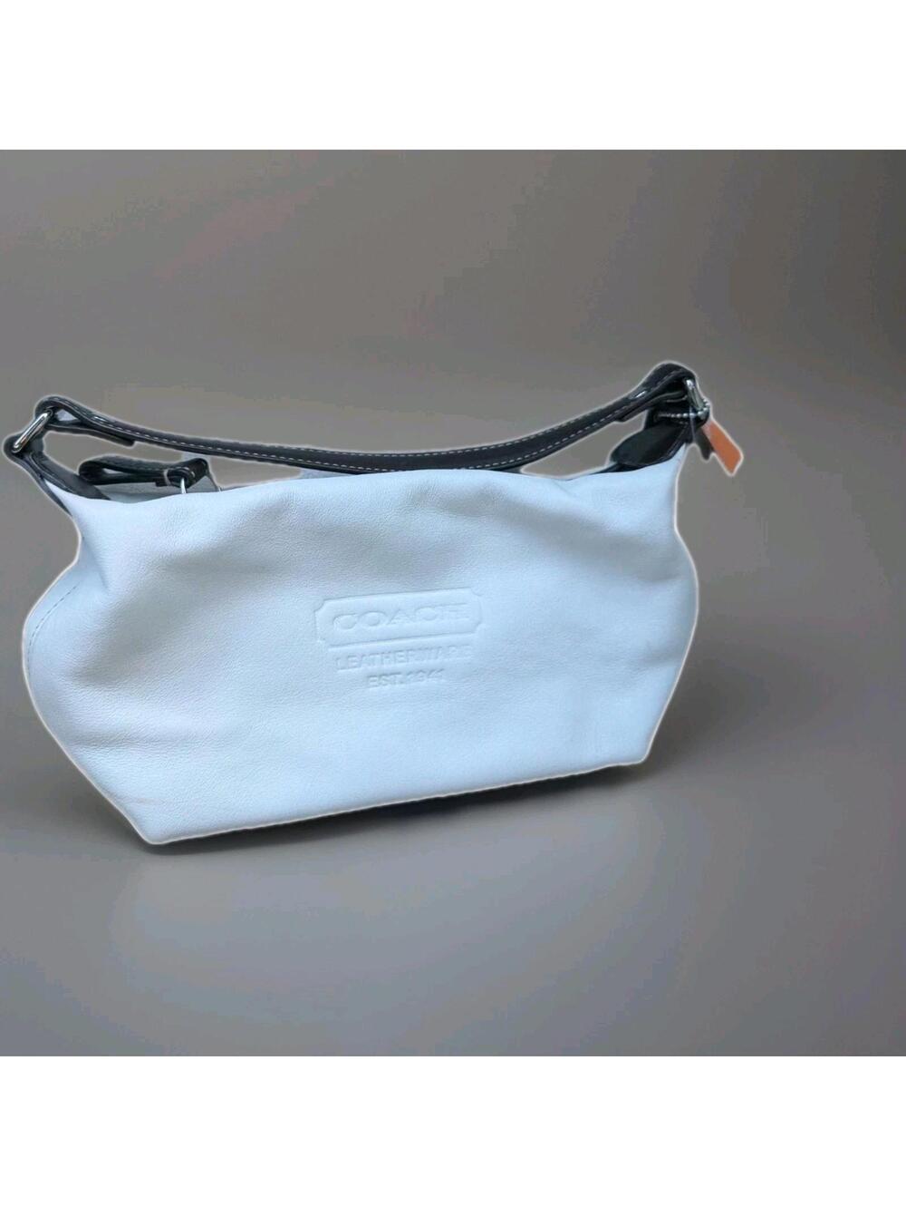 Coach Small Leatherware Shoulder Bag Purse White Brown Leather Zipper Nice